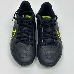 Kids Nike Tempo Legend 9 Club MG Soccer Cleats